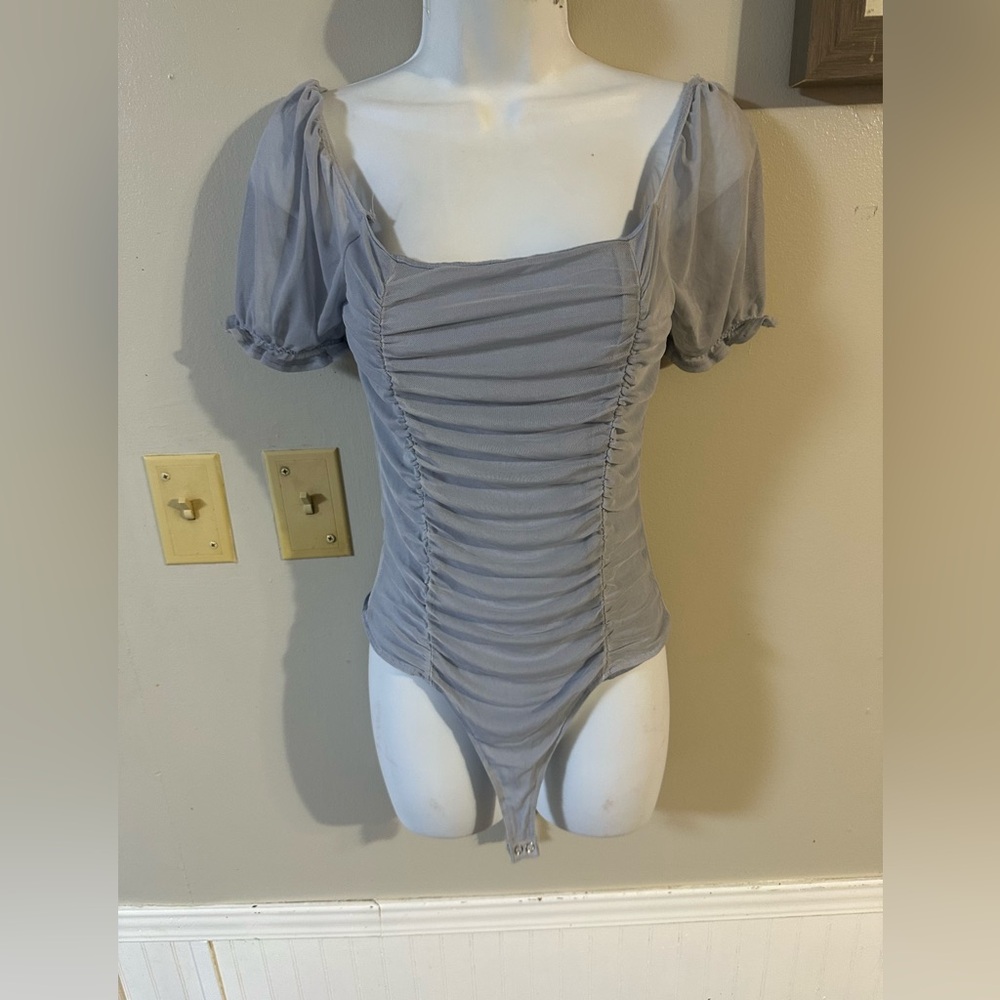 Gray Ruched Bodysuit with Puff Sleeves
